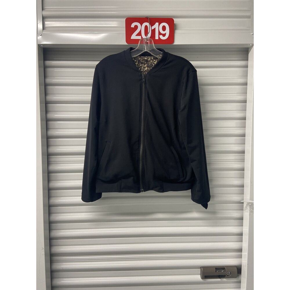 Lululemon Party Bomb Reversible Bomber Jacket 20.5 X 24 Inches Read